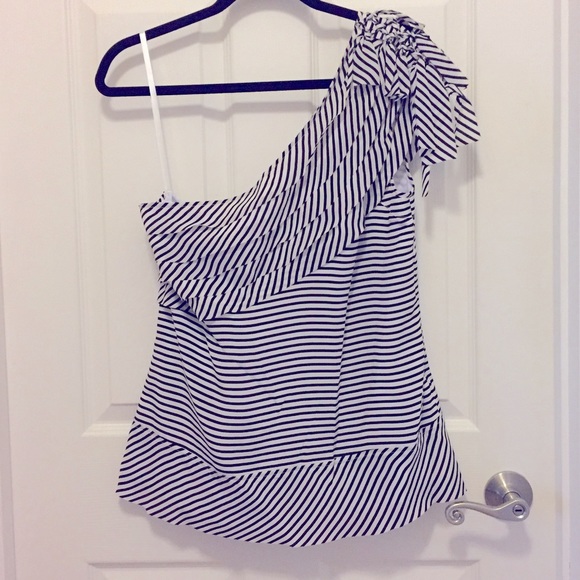 BCBG 100% Silk One Shoulder Ruffle Top - Picture 2 of 4